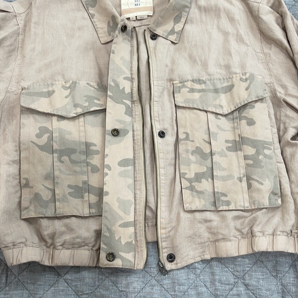 Tan / Camo Jacket. Anthropologie XL. - Picture 3 of 4